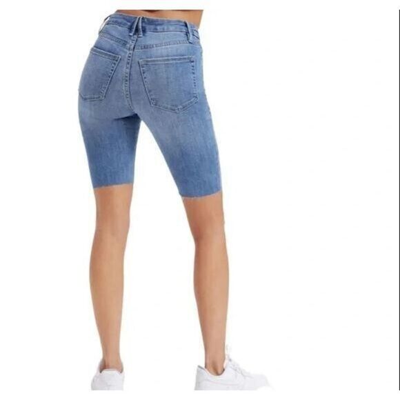 Good American GBS075T Women's Sz 0/25 Blue Bermuda Shorts w/ Frayed Hemline $99+ - Picture 8 of 8